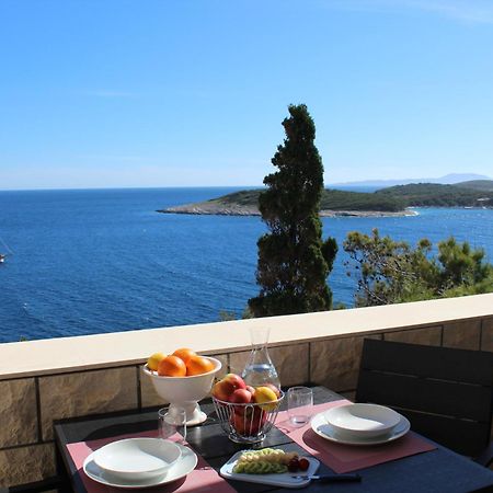Kiki'S Haven By Villa Kristonia Hvar Town Eksteriør bilde