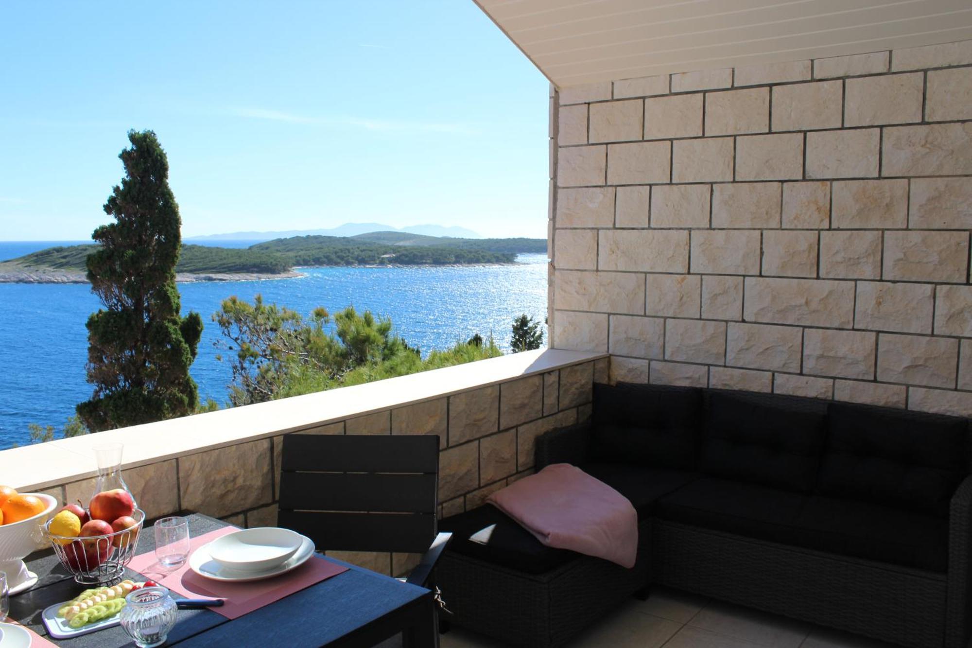Kiki'S Haven By Villa Kristonia Hvar Town Eksteriør bilde
