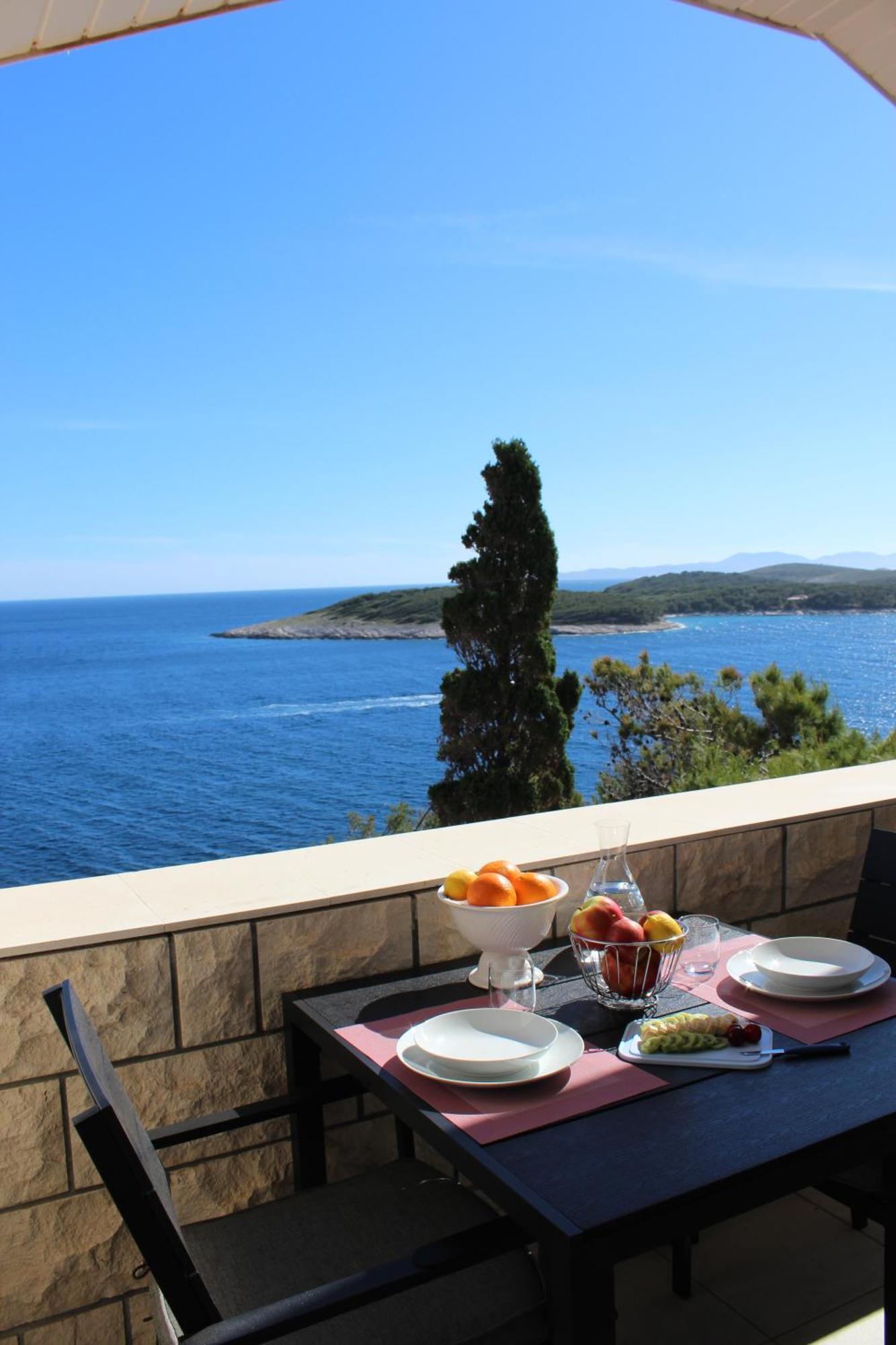 Kiki'S Haven By Villa Kristonia Hvar Town Eksteriør bilde